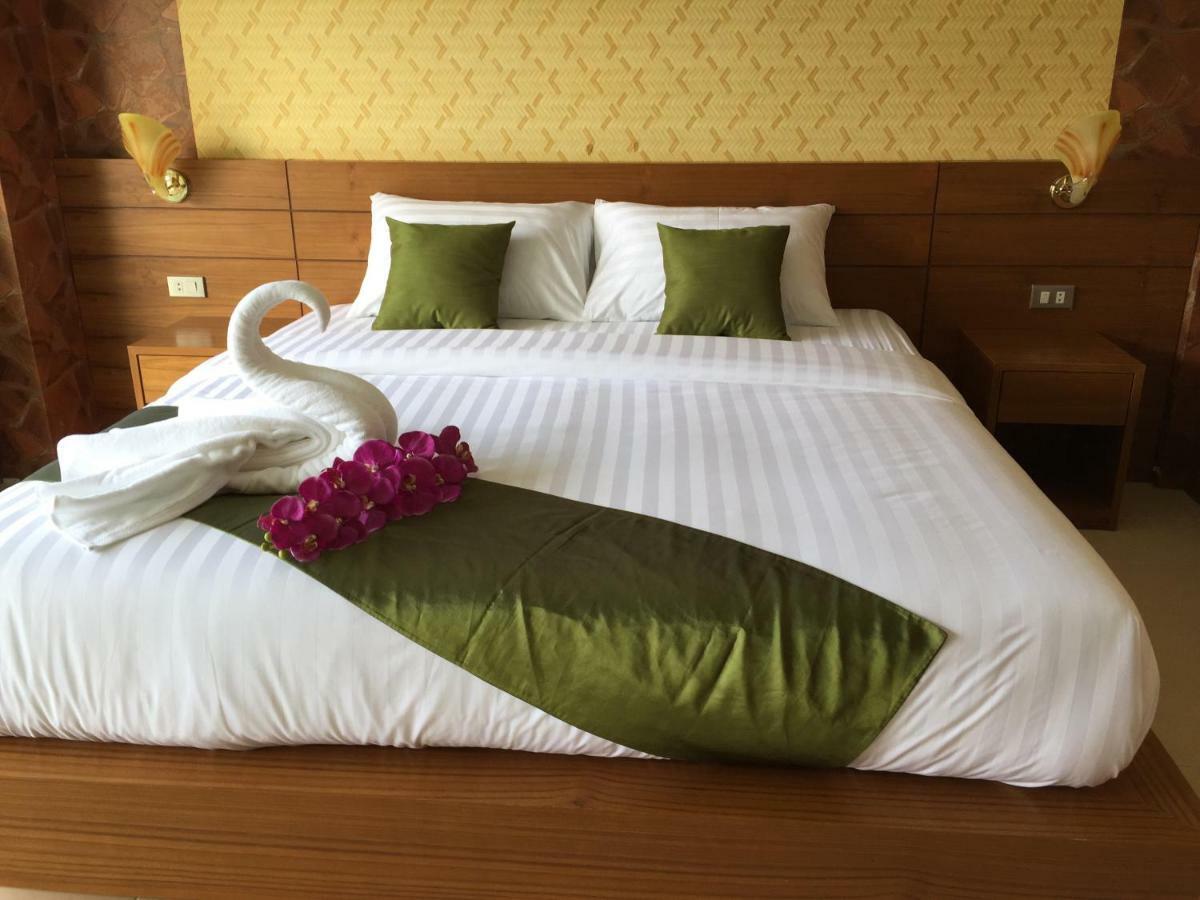 Saithong Guesthouse Rawai Exterior photo